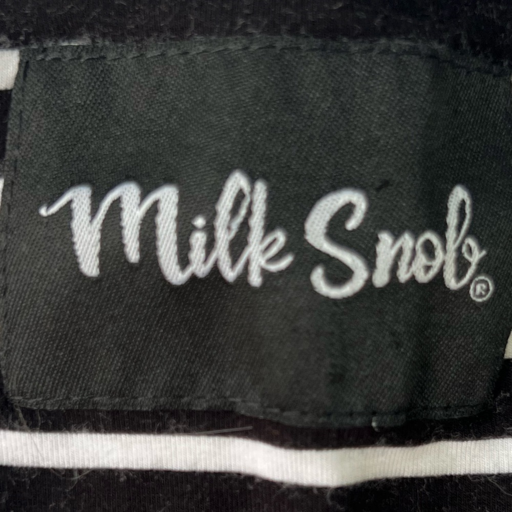 Milk Snob Multifunctional Modern Stripe Cover - Picture 4 of 4